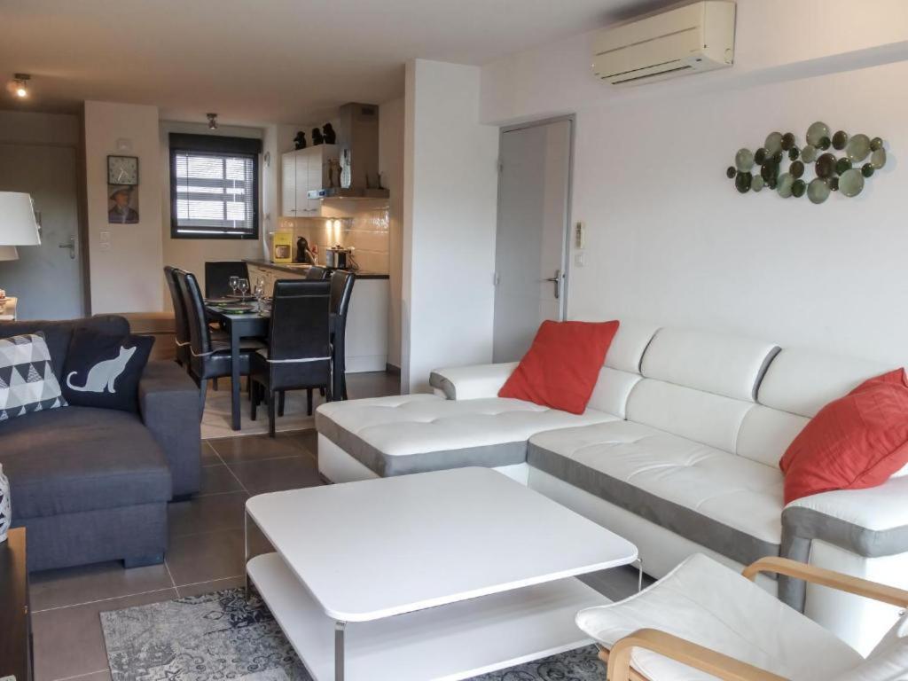 Vert Paradis - Vue Apaisante Sur Golf, Pins Parasols, 2E Etage - 80 M2 Dont Terrasse Avec Pergola, 2 Chambres, 3Et Iles, 3 Clim, Wifi - Piscine, Parking Et Park A Velos, Ascenseur - En Option Linge, Menage - Pistes Cyclables, Mer A Proximite แซงต์-ซีเปรียง ภายนอก รูปภาพ
